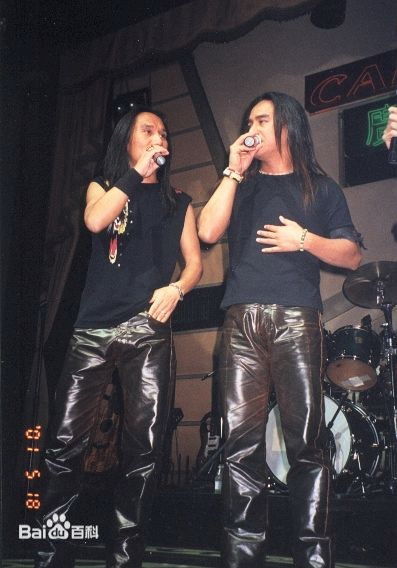 动力火车(Power Station)演唱现场前后照片