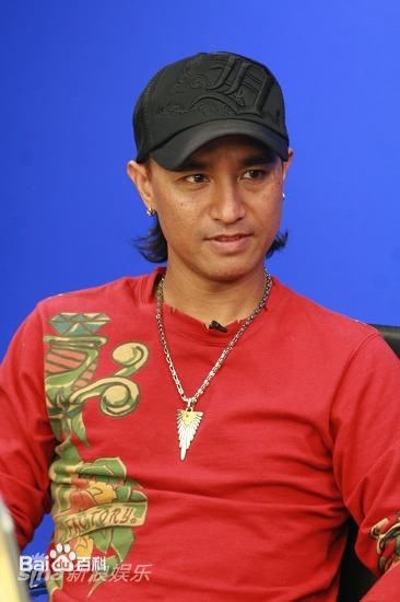 动力火车(Power Station)尤秋兴性感图片图集