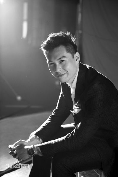 最优质陈哲艺生活照