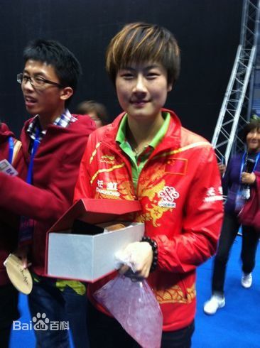 丁宁比赛训练图素颜照相册