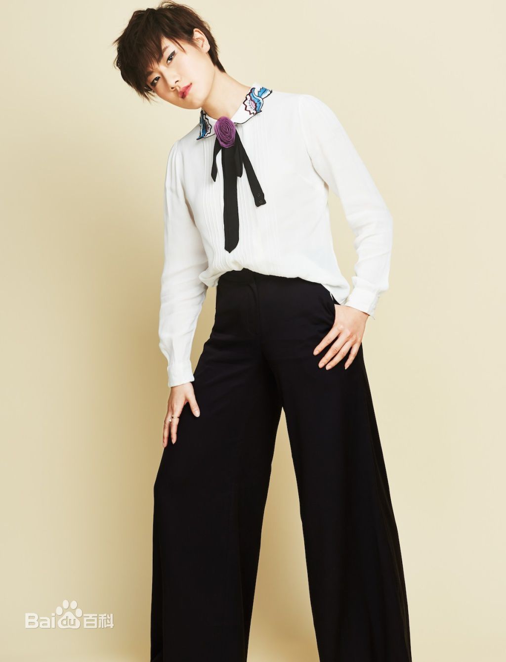 丁宁-时尚大片前后照片