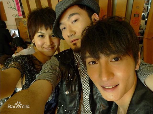 最优质曾沛慈(Pets)精彩图册