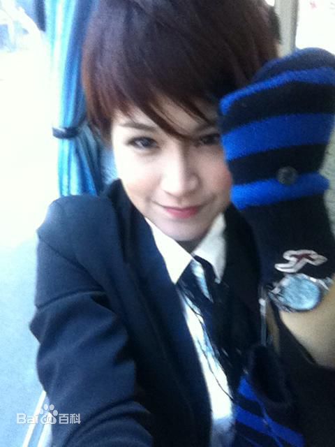 曾沛慈(Pets)2013性感图片壁纸