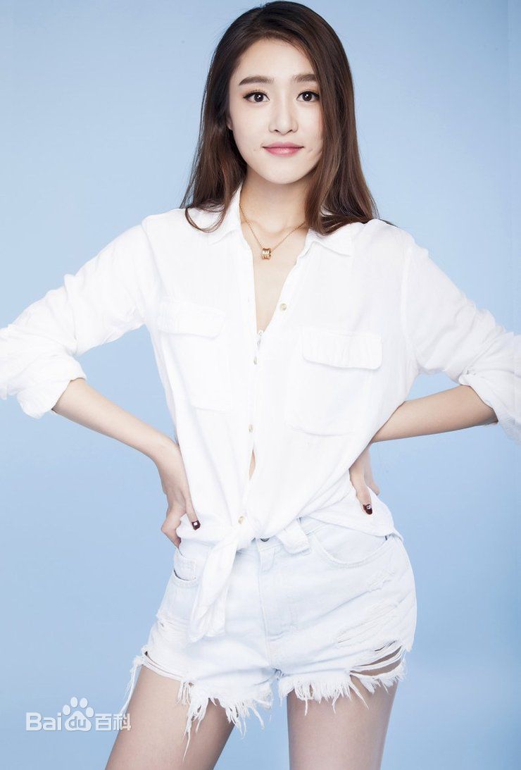 最新曾梦雪性感图片