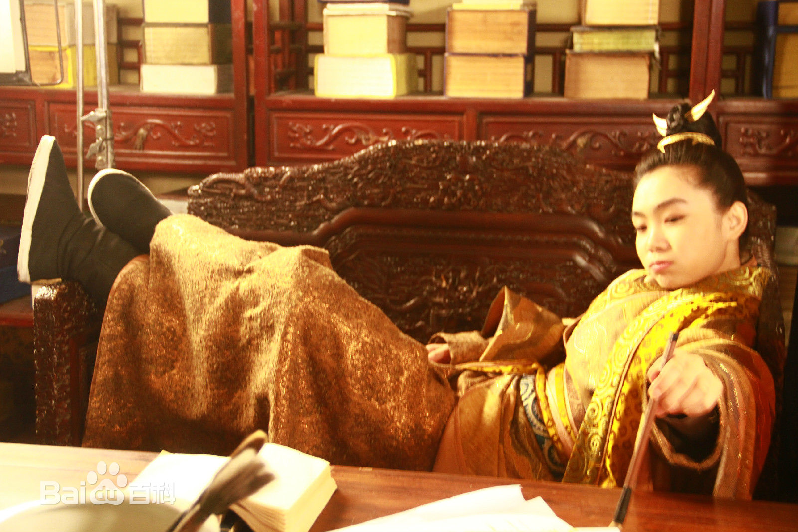 杜娟电视剧《新保镖之翡翠娃娃》最全剧照