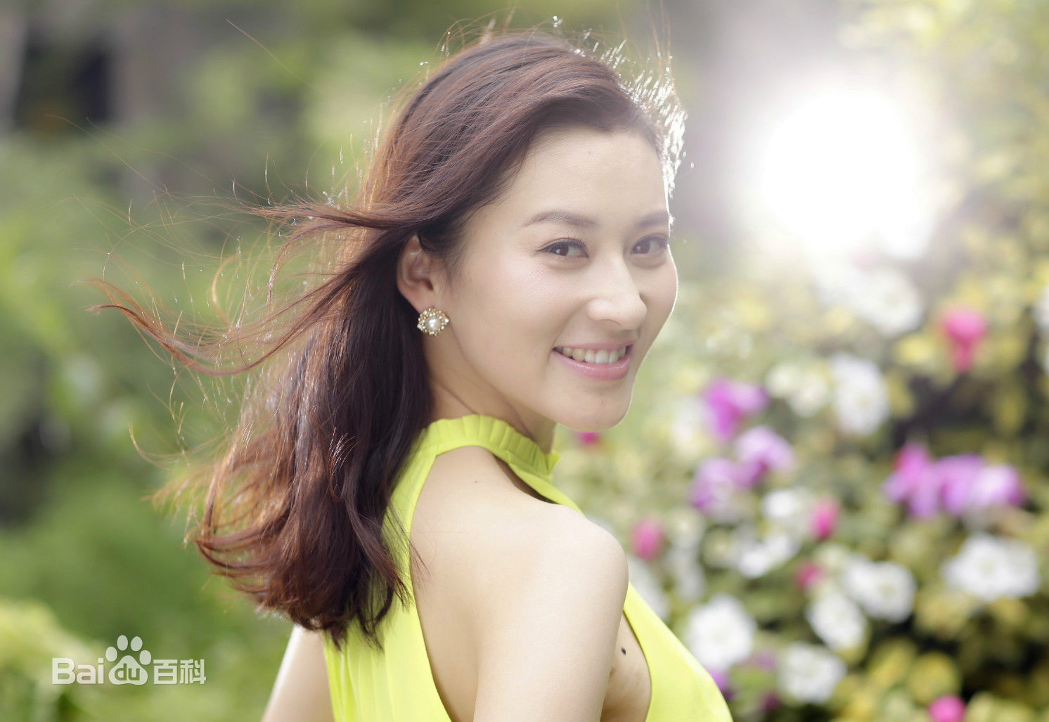 杨亚高清杂志广告图集