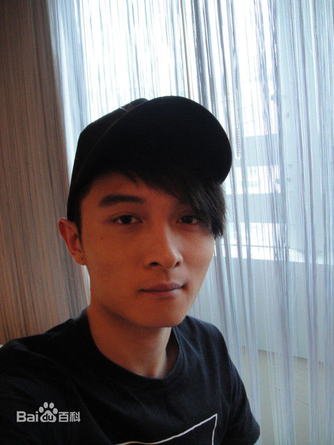 东城卫(D.C.W)李明翰（冥）前后照片