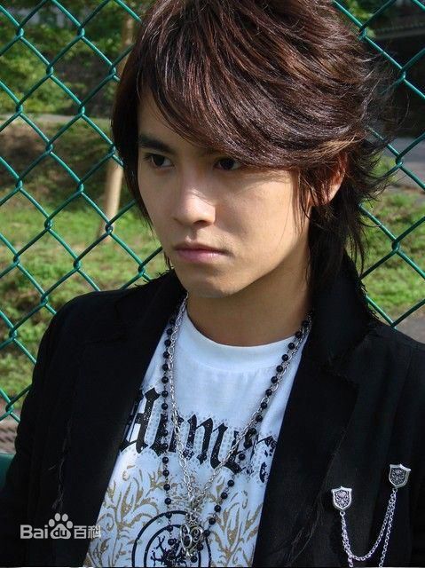 东城卫(D.C.W)前后照片