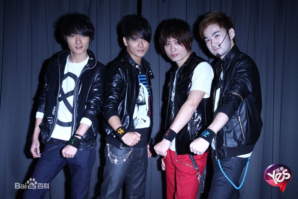 东城卫(D.C.W)前后照片