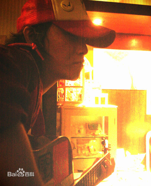 东城卫(D.C.W)成员照片前后照片