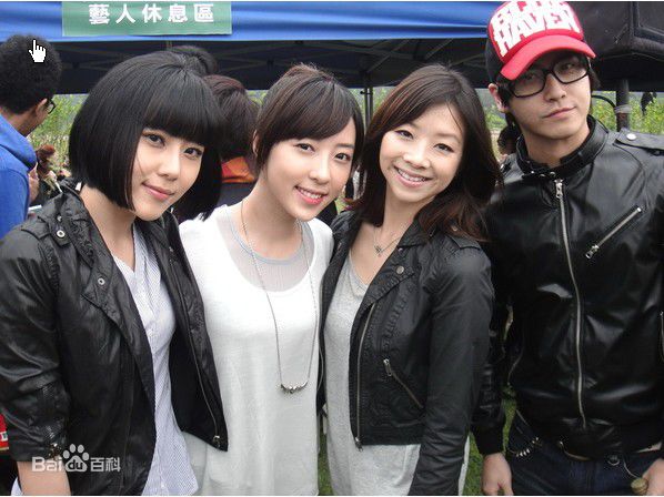 东城卫(D.C.W)2011年0423百万森林种树活动生活照