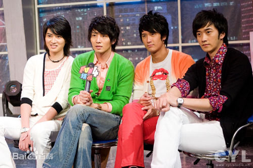 钟凯兄弟联 - GOGOCLUB性感图片图集