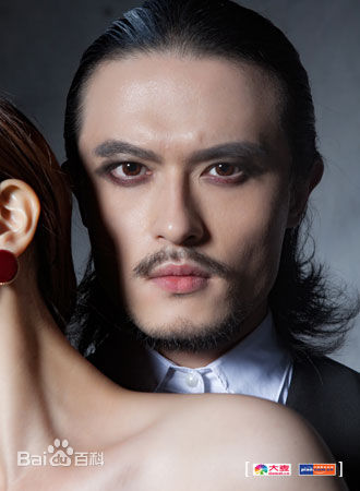 最全刘令飞(Liam)在《吸血鬼德库拉伯爵》中的相册