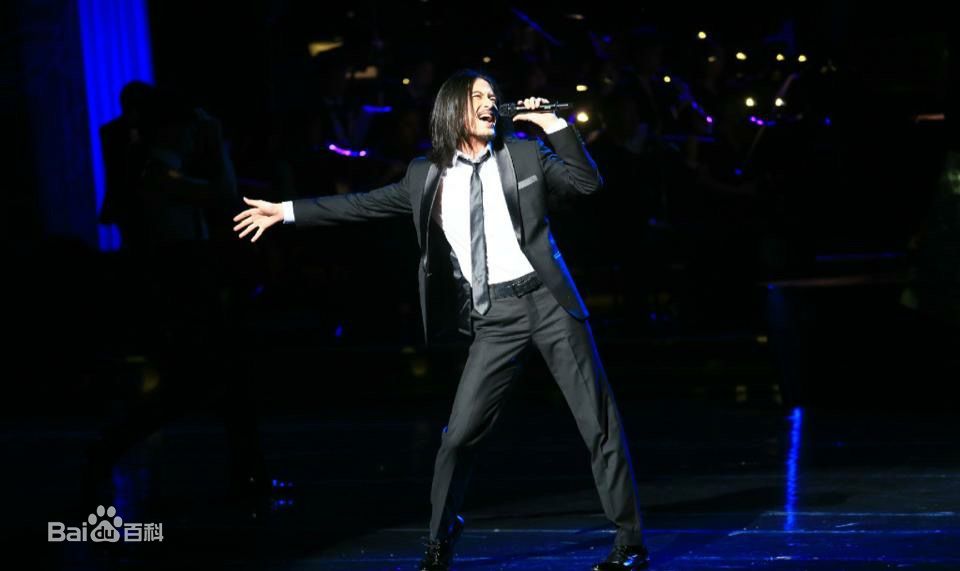 最全刘令飞(Liam)在《极致百老汇》中的壁纸