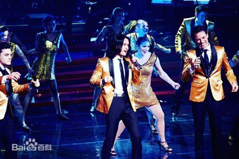 最全刘令飞(Liam)在《极致百老汇》中的壁纸