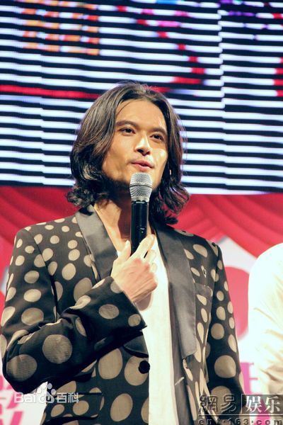 最新刘令飞(Liam)在《我的男男男男朋友》中的壁纸