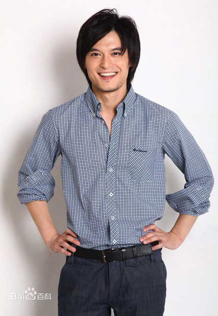 最优质刘令飞(Liam)生活照