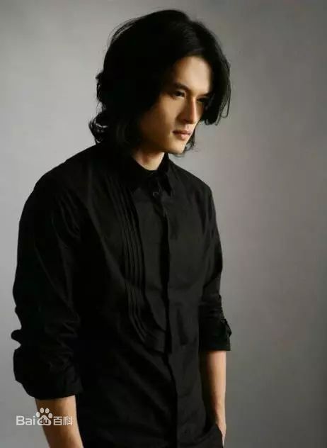 最新刘令飞(Liam)性感图片