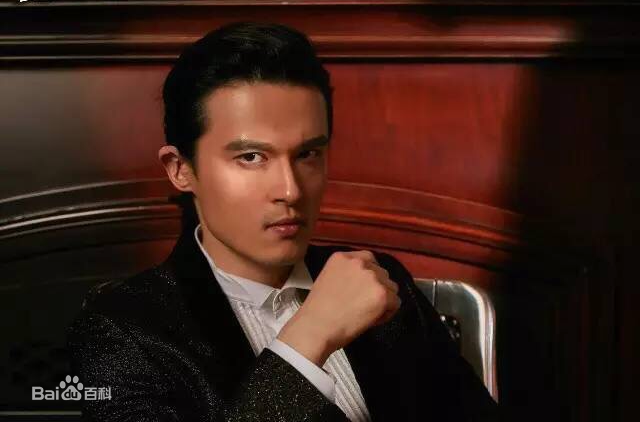 最新刘令飞(Liam)性感图片