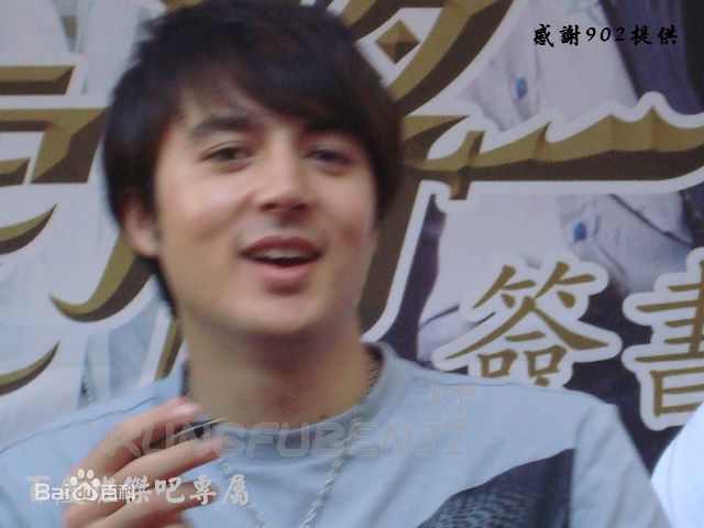 班杰(Benjamin H. Wang)个人照前后照片