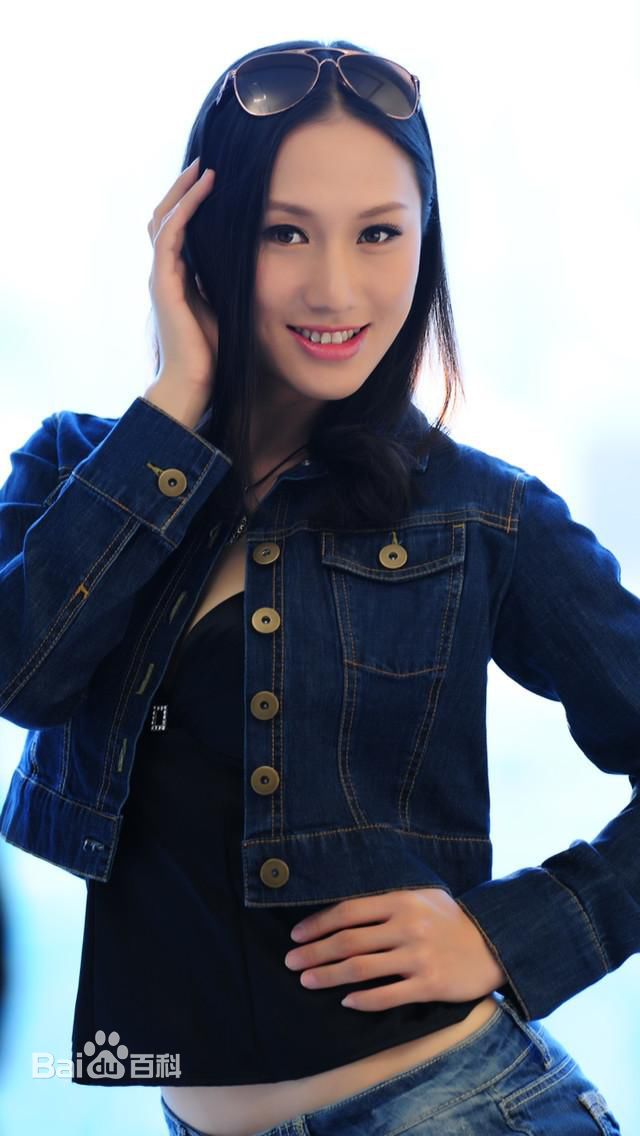 张虹生活照片前后照片