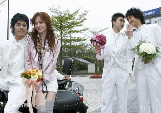 杨士萱(Julian)出席活动壁纸壁纸