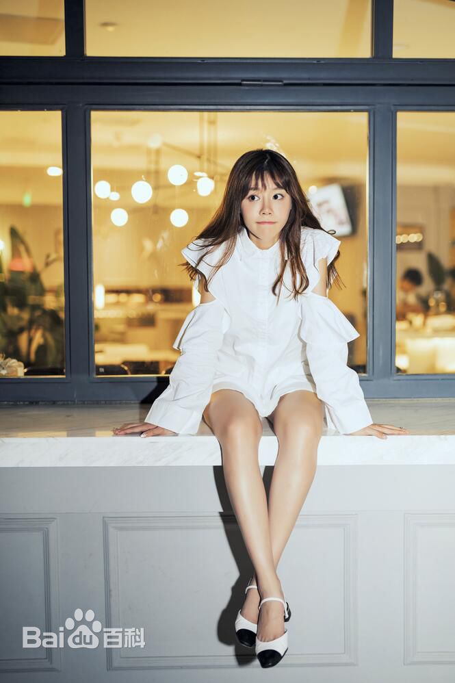 马昕墨(Leslie Ma)生活照性感图片图集