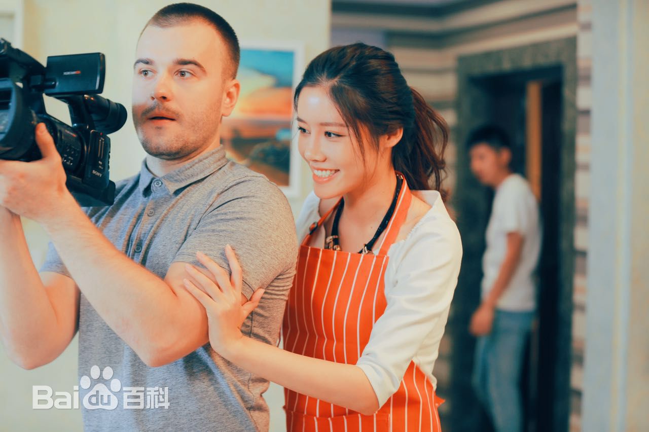 最新马昕墨(Leslie Ma)在《一屋赞客》中的图集