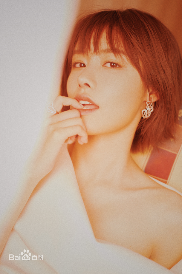 马昕墨(Leslie Ma)上海国际电影节性感图片图集