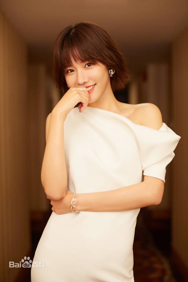 马昕墨(Leslie Ma)上海国际电影节性感图片图集