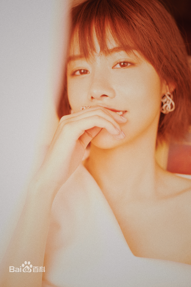 马昕墨(Leslie Ma)上海国际电影节性感图片图集