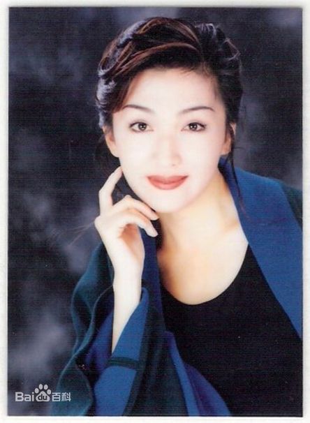 最优质甄楚倩(Yolinda Yan)生活照