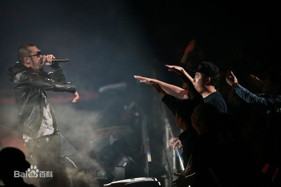 姚中仁(MC Hotdog)2013.3.27香港红馆演唱会素颜照相册