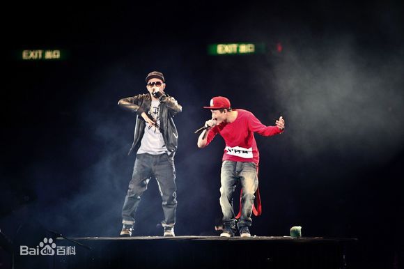 姚中仁(MC Hotdog)2013.3.27香港红馆演唱会素颜照相册