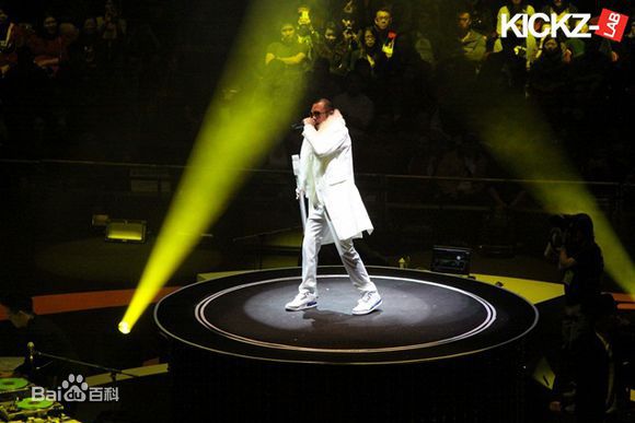 姚中仁(MC Hotdog)2013.3.27香港红馆演唱会素颜照相册