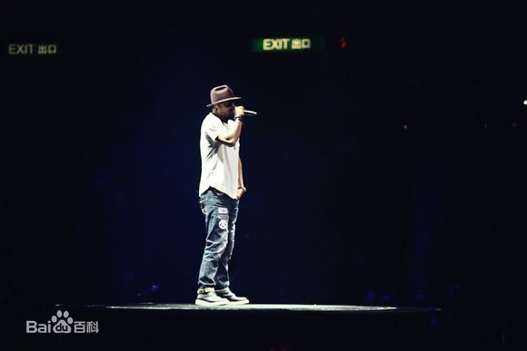 姚中仁(MC Hotdog)2013.3.27香港红馆演唱会素颜照相册