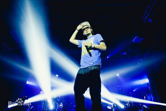 姚中仁(MC Hotdog)2012.7.22贫民百万歌星发片派对素颜照相册