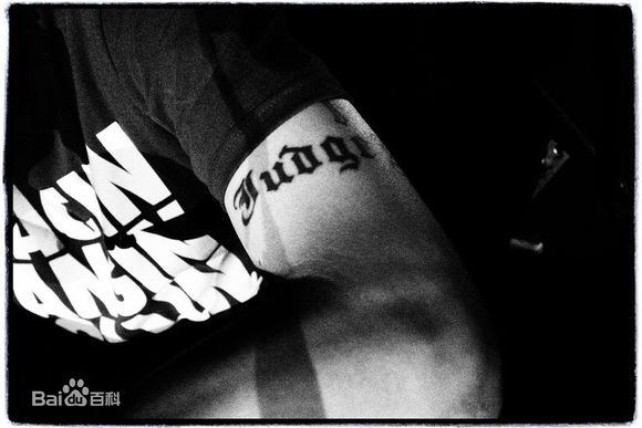 姚中仁(MC Hotdog)2012.7.22贫民百万歌星发片派对素颜照相册