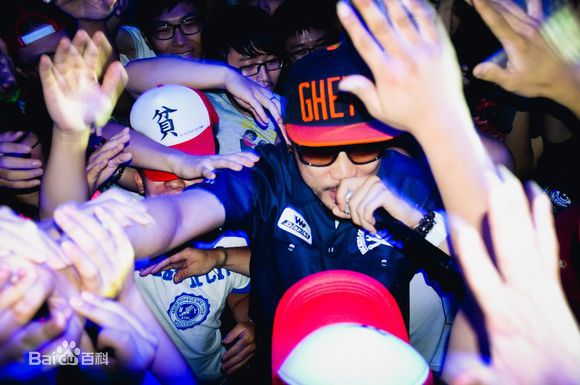 姚中仁(MC Hotdog)2012.7.22贫民百万歌星发片派对素颜照相册