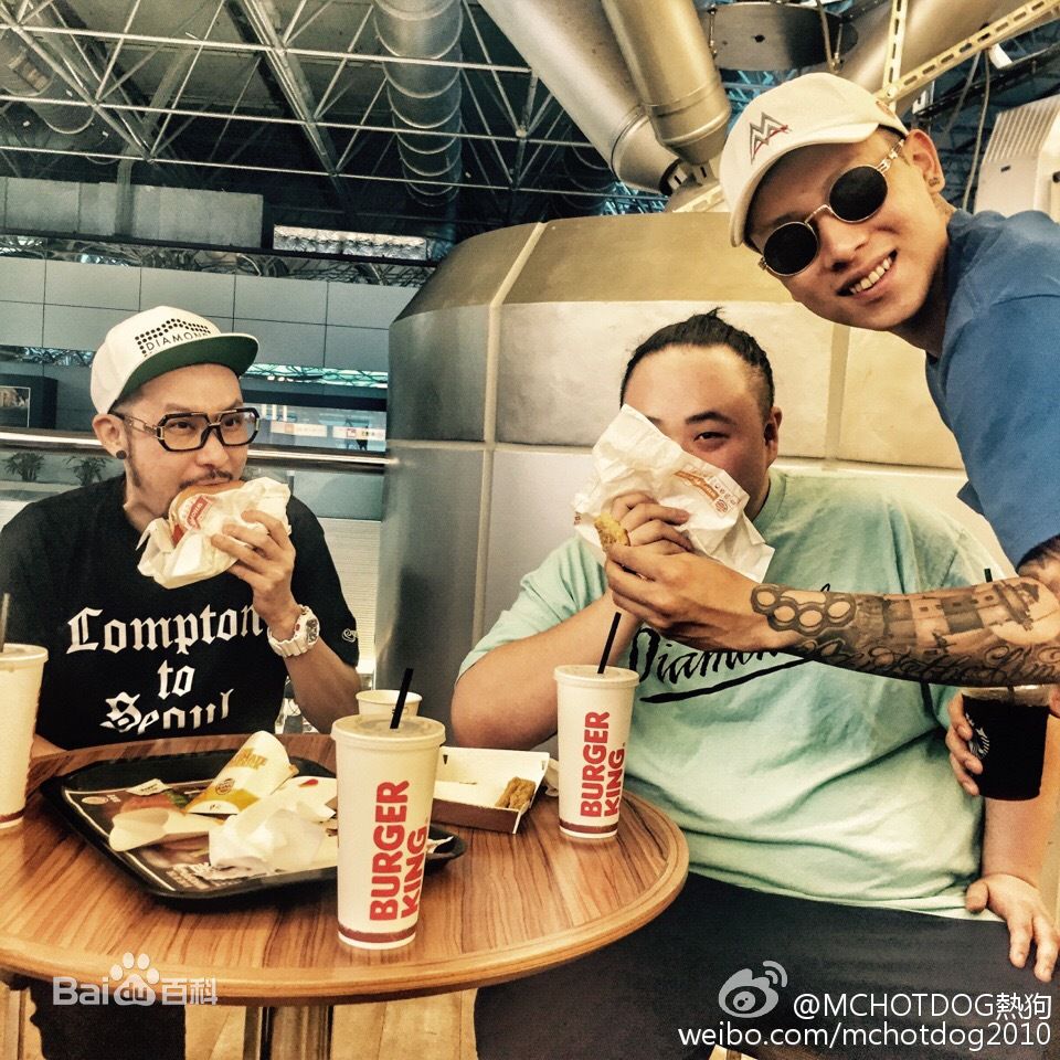 姚中仁(MC Hotdog)微博图片壁纸壁纸