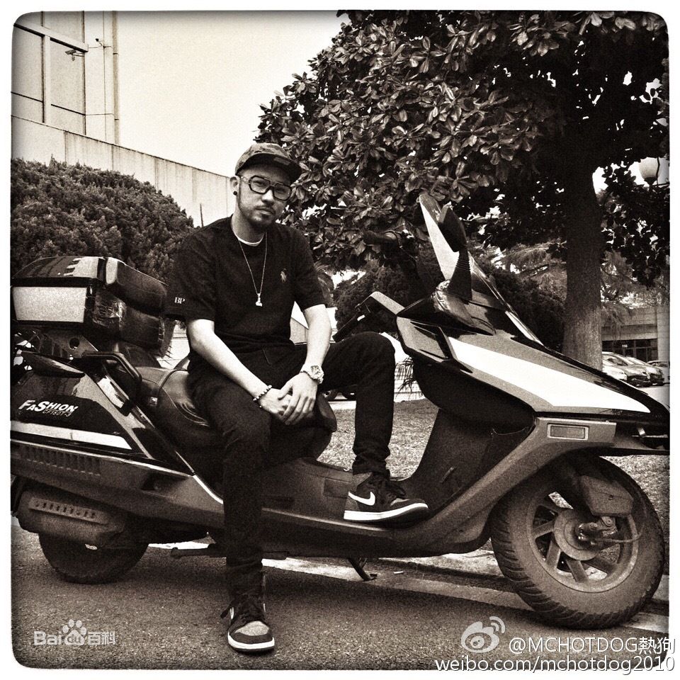 姚中仁(MC Hotdog)微博图片壁纸壁纸