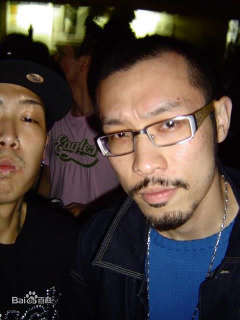 姚中仁(MC Hotdog)早期形象生活照