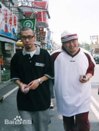 姚中仁(MC Hotdog)早期形象生活照