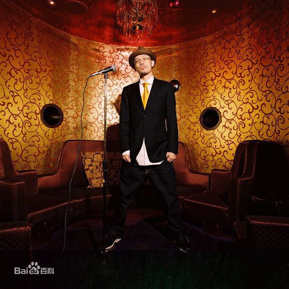 姚中仁(MC Hotdog)早期形象生活照