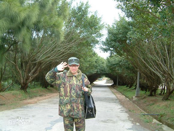 姚中仁(MC Hotdog)早期形象生活照