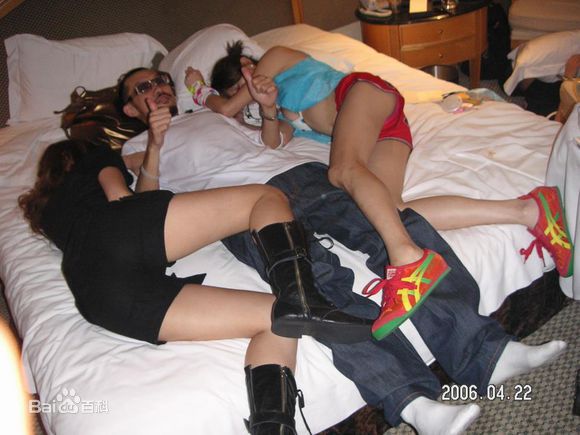 姚中仁(MC Hotdog)早期形象生活照