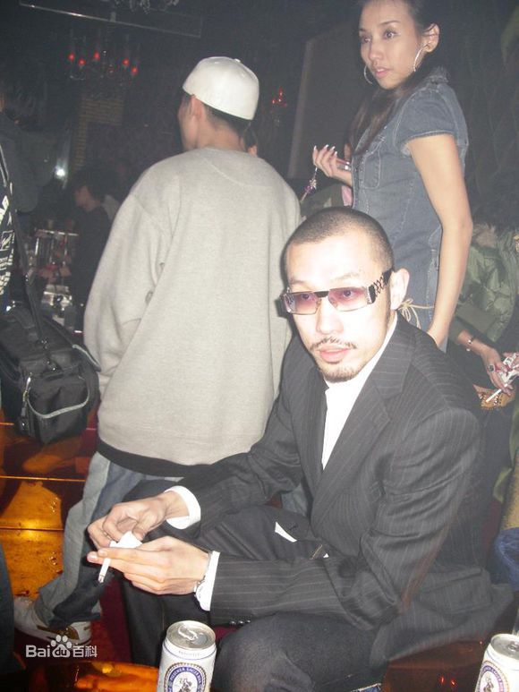 姚中仁(MC Hotdog)早期形象生活照