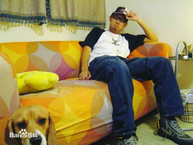 姚中仁(MC Hotdog)早期形象生活照