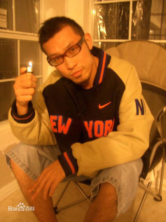 姚中仁(MC Hotdog)早期形象生活照