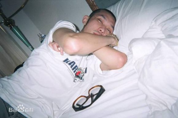 姚中仁(MC Hotdog)早期形象生活照